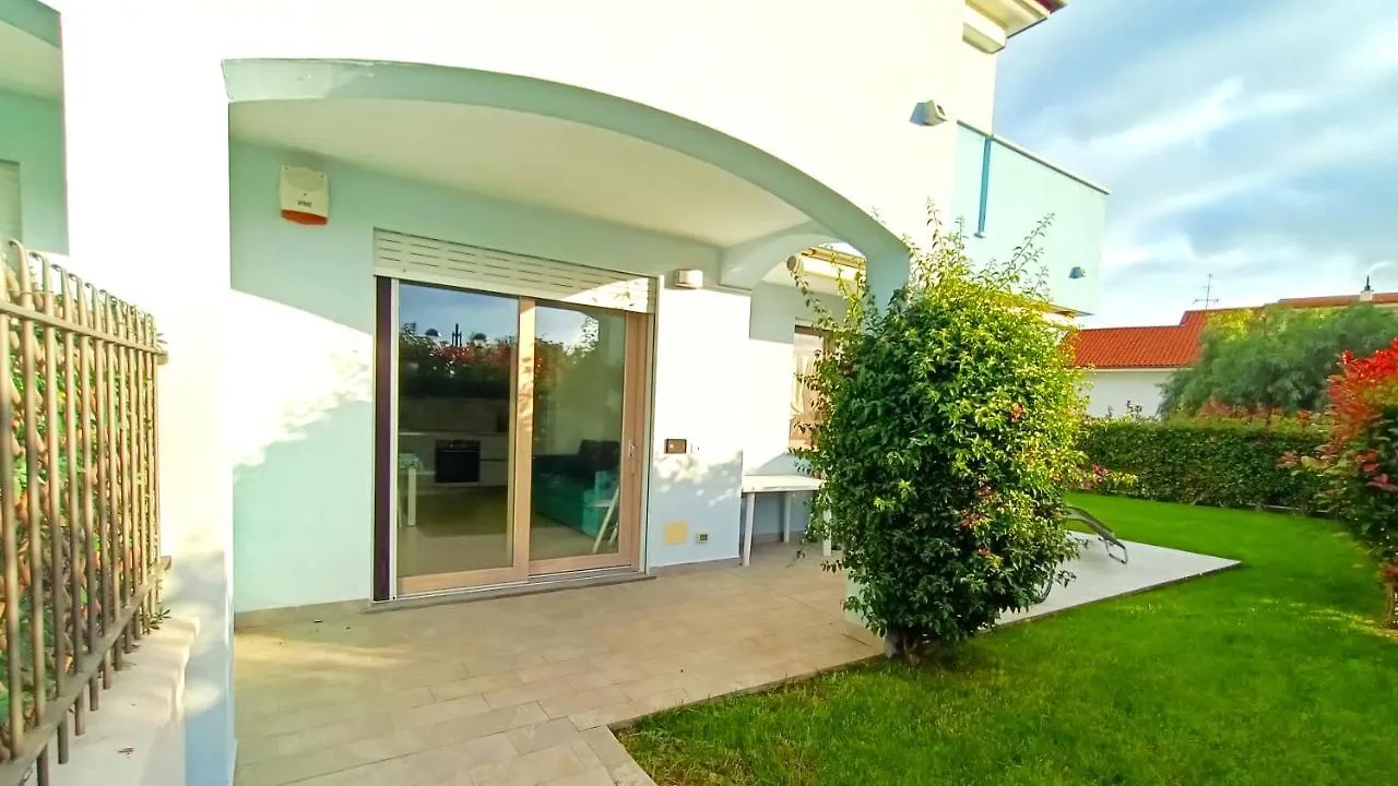 Apartment Corte Dei Castellari 32A Borghetto Santo Spirito Italy